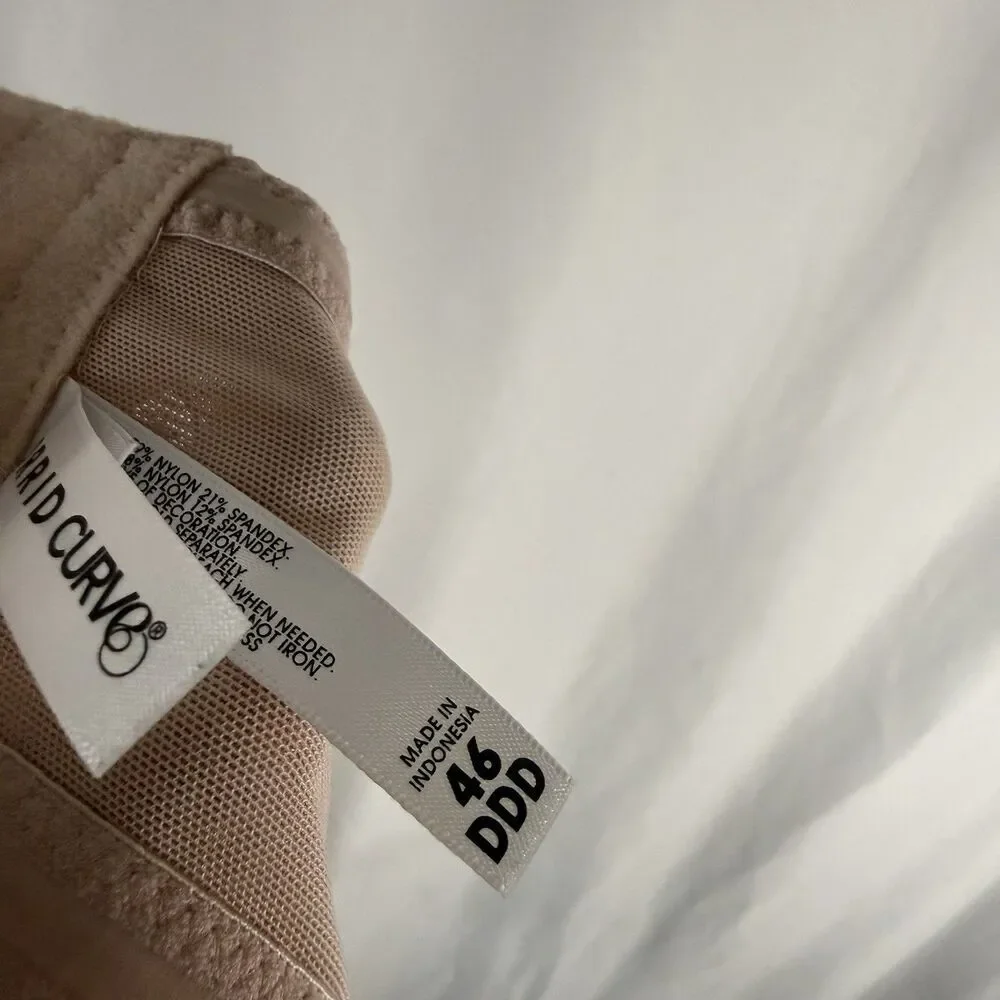 Torrid Curve Strapless Bra Women's 46DDD Tan Beige Hook and Eye